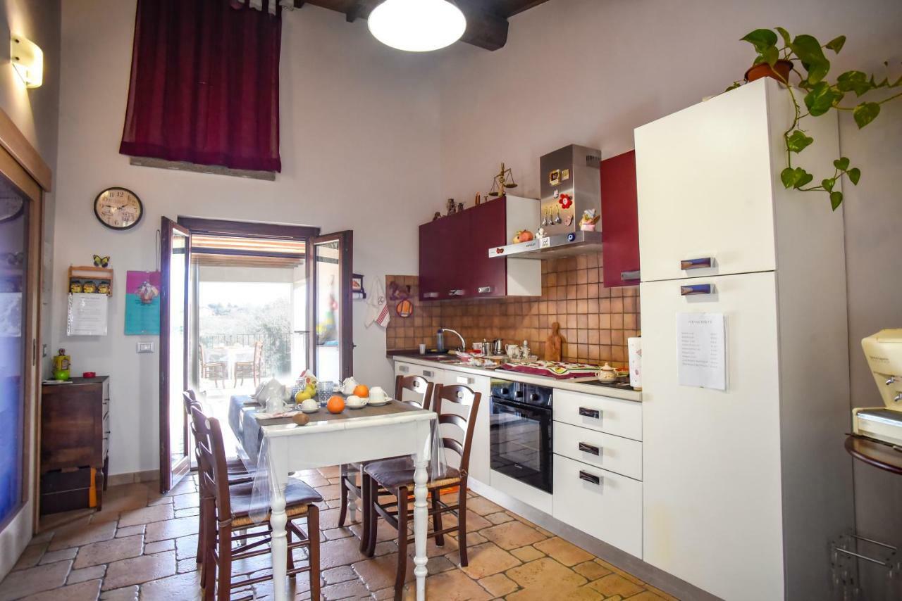 ויטורקיאנו Villa Farfalla Bianca מראה חיצוני תמונה